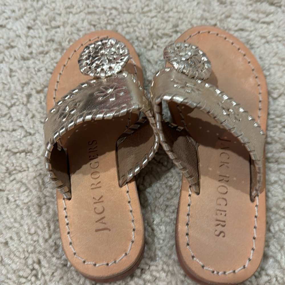 Size 11 toddler platinum jack rogers